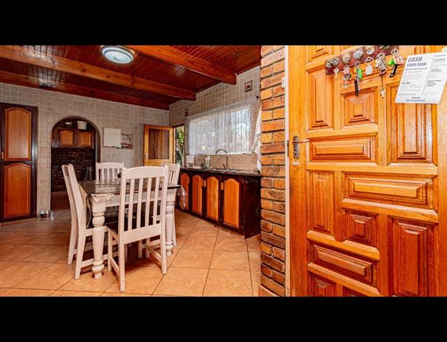 4 BEDROOM HOUSE FOR SALE IN VERWOERDPARK